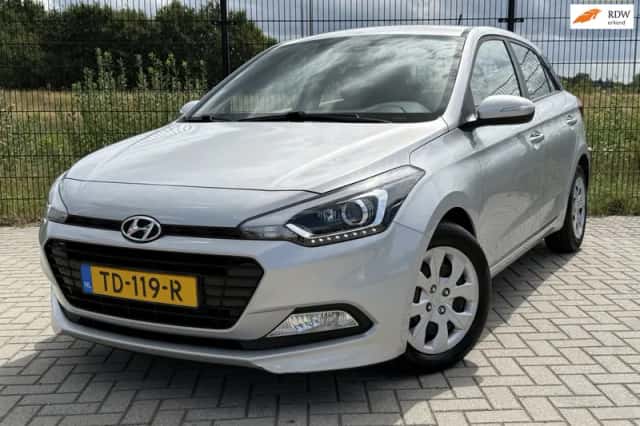 Hyundai i20 (2018) thumbnail 1