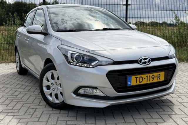 Hyundai i20 (2018) thumbnail 4