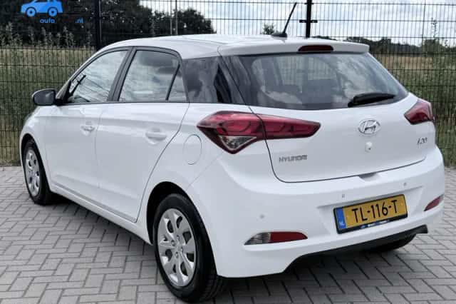 Hyundai i20 (2018) thumbnail 5
