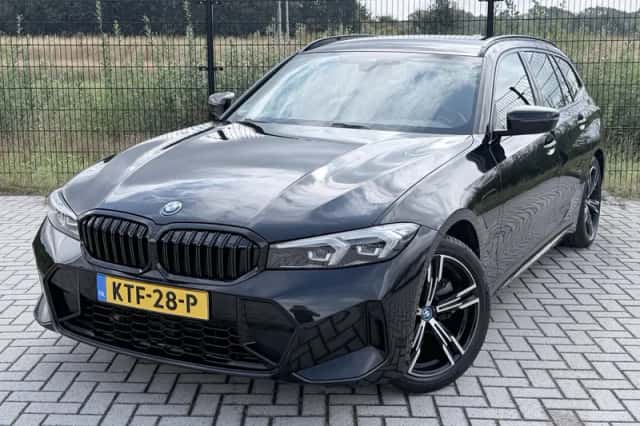 BMW 3-Serie (2023) thumbnail 1