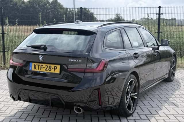 BMW 3-Serie (2023) thumbnail 2