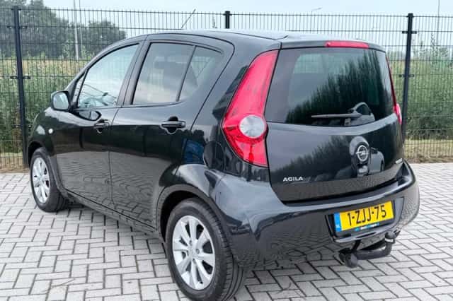Opel Agila (2015) thumbnail 5