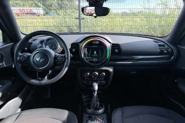 MINI Clubman (2017) thumbnail 3