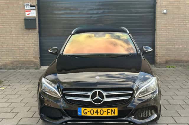 Mercedes-Benz C-Klasse (2014) thumbnail 1