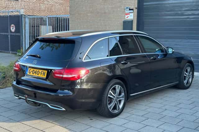 Mercedes-Benz C-Klasse (2014) thumbnail 4