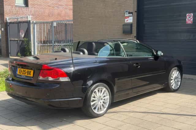 Volvo C70 (2007) thumbnail 4