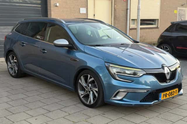 Renault Mégane (2017) thumbnail 3