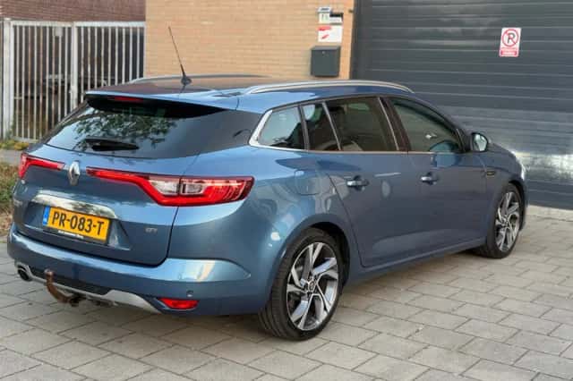 Renault Mégane (2017) thumbnail 4