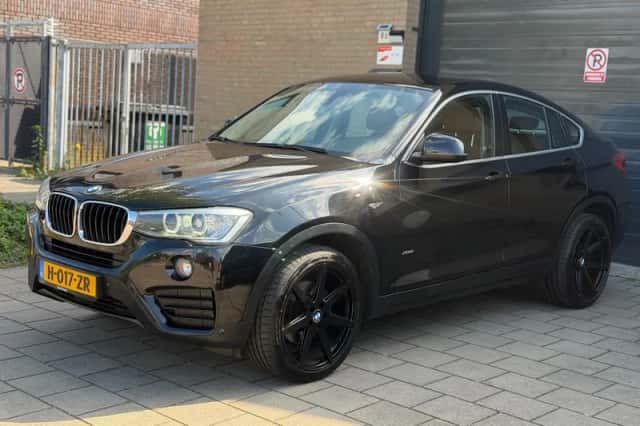 BMW X4 (2014) thumbnail 1