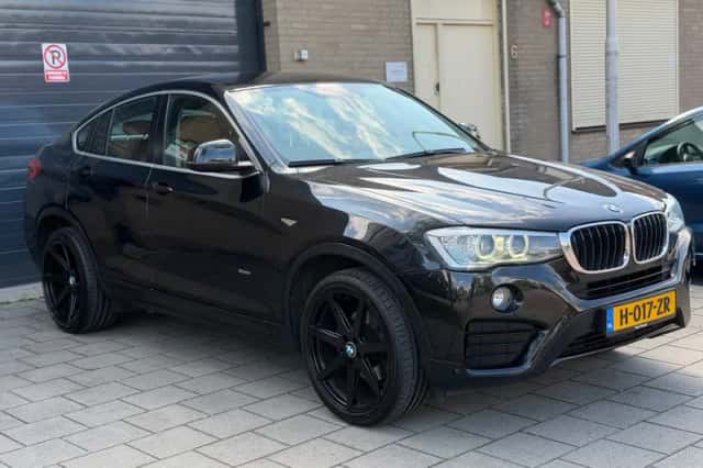 BMW X4 (2014) thumbnail 3