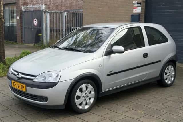 Opel Corsa (2002) thumbnail 1