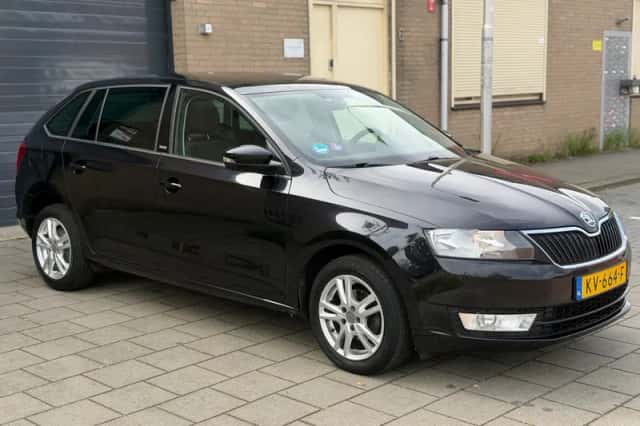 Škoda Rapid (2017) thumbnail 3