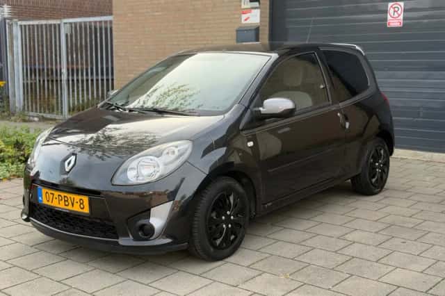 Renault Twingo (2011) thumbnail 1