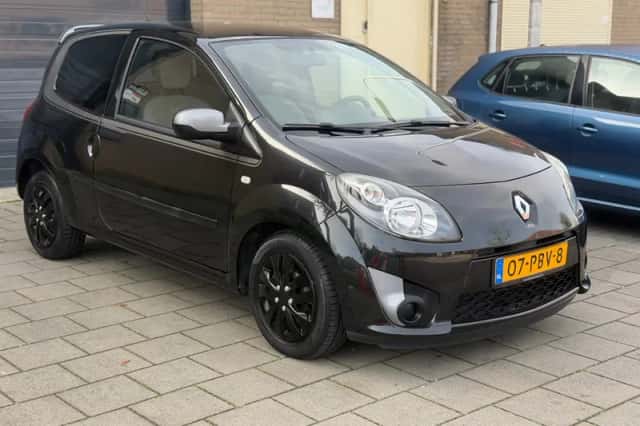 Renault Twingo (2011) thumbnail 3