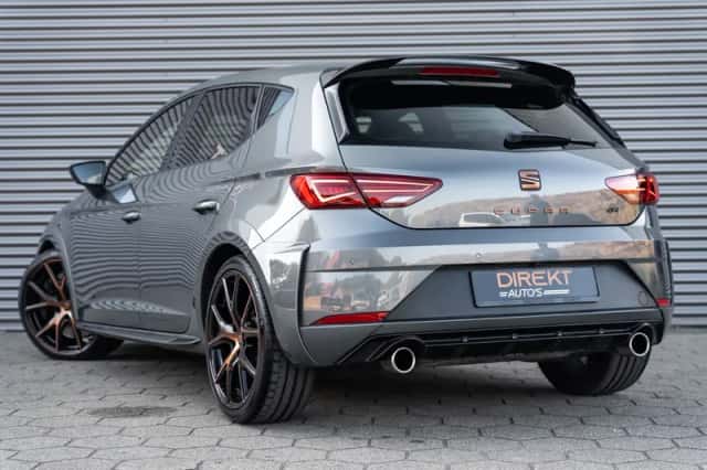 SEAT Leon (2018) thumbnail 5