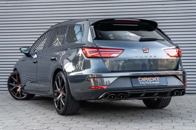 SEAT Leon (2019) thumbnail 5
