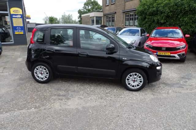 Fiat Panda (2014) thumbnail 2