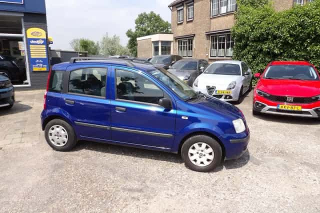 Fiat Panda (2009) thumbnail 2