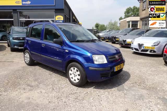 Fiat Panda (2009) thumbnail 2