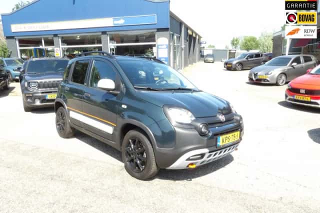 Fiat Panda (2023) thumbnail 2