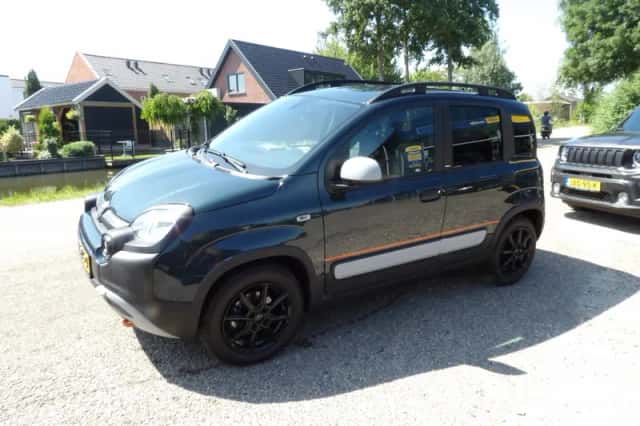 Fiat Panda (2023) thumbnail 6