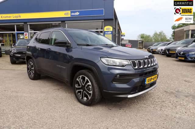 Jeep Compass (2023) thumbnail 2