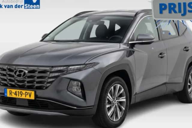 Hyundai Tucson (2022) thumbnail 1
