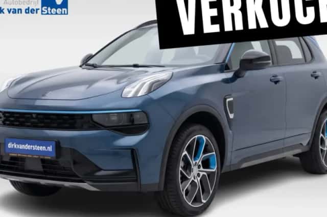 Lynk & Co 01 (2023) thumbnail 1