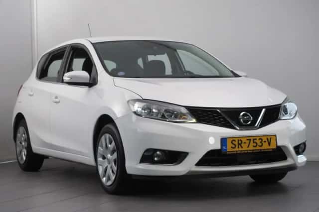 Nissan Pulsar (2018) thumbnail 4