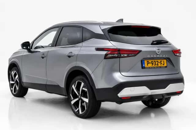 Nissan Qashqai (2022) thumbnail 3