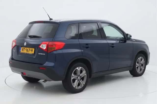 Suzuki Vitara (2017) thumbnail 5