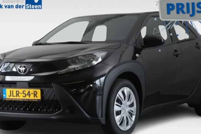 Toyota Aygo (2025) thumbnail 1