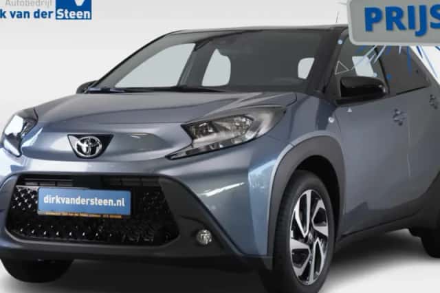 Toyota Aygo (2024) thumbnail 1