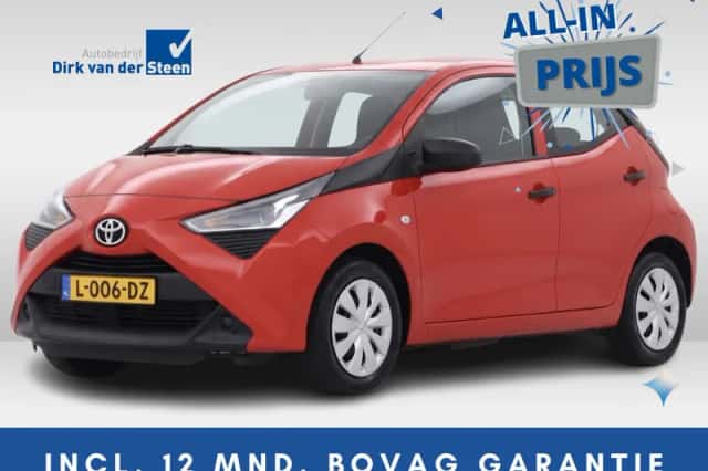 Toyota Aygo (2021) thumbnail 2