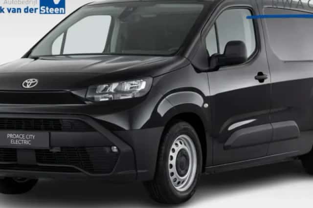 Toyota Proace (2026) thumbnail 1