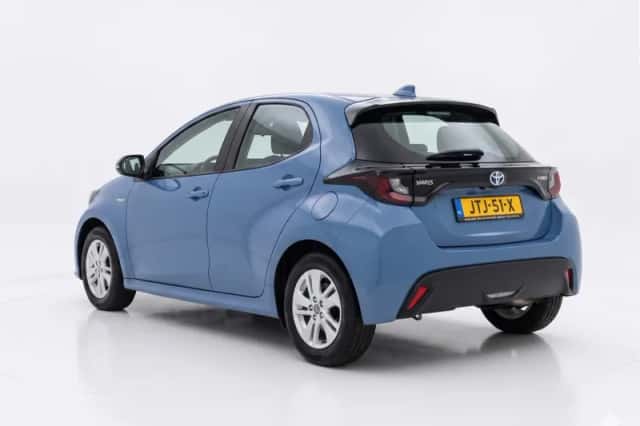 Toyota Yaris (2021) thumbnail 6