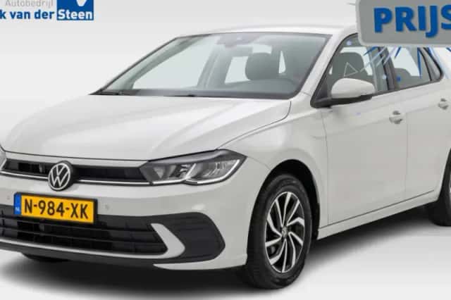 Volkswagen Polo (2021) thumbnail 1