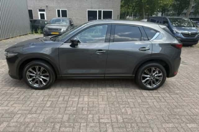 Mazda CX-5 (2020) thumbnail 2