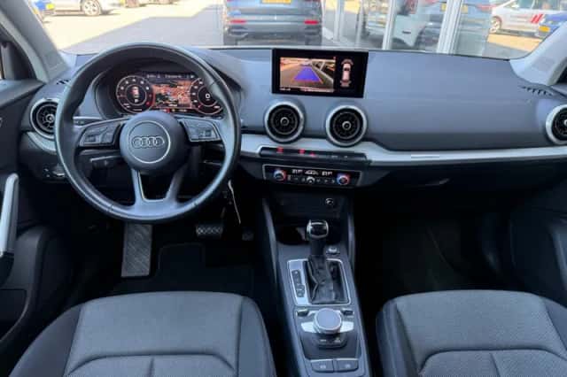Audi Q2 (2021) thumbnail 2