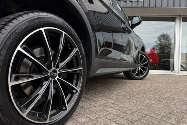 Audi Q5 (2020) thumbnail 4