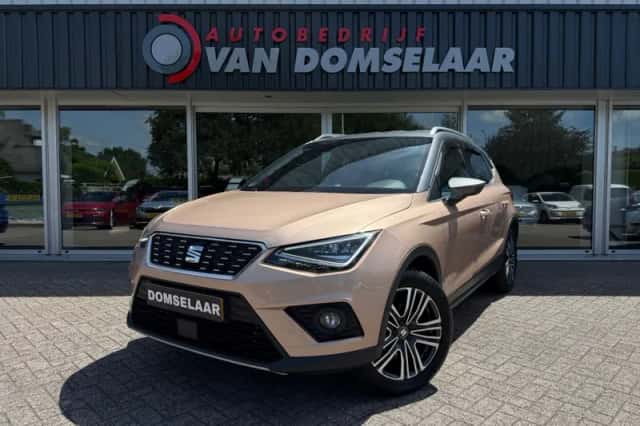 SEAT Arona (2017) thumbnail 1