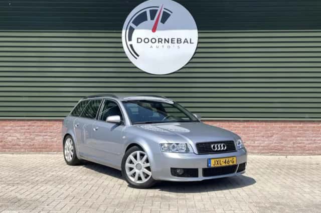 Audi A4 (2003) thumbnail 1