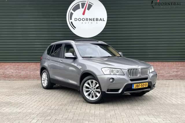 BMW X3 (2010) thumbnail 1