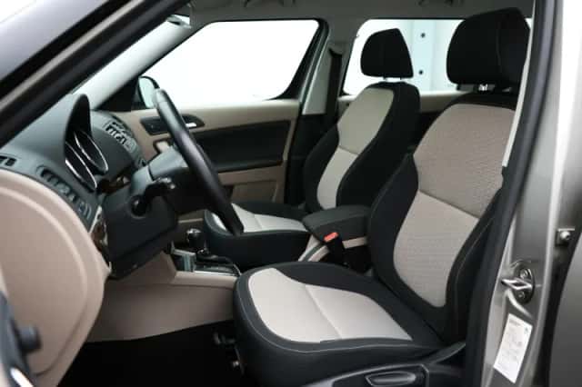 Škoda Yeti (2014) thumbnail 5