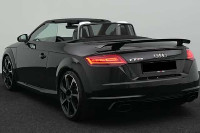 Audi TT RS (2018) thumbnail 3