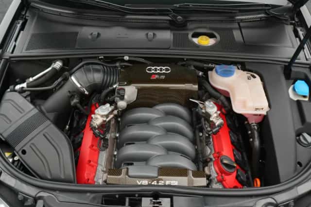 Audi RS4 (2007) thumbnail 5