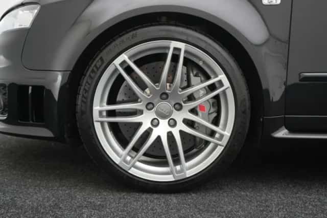 Audi RS4 (2007) thumbnail 6