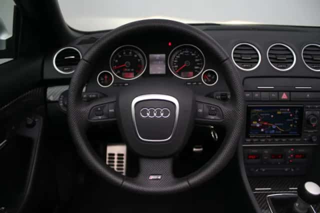 Audi RS4 (2007) thumbnail 6