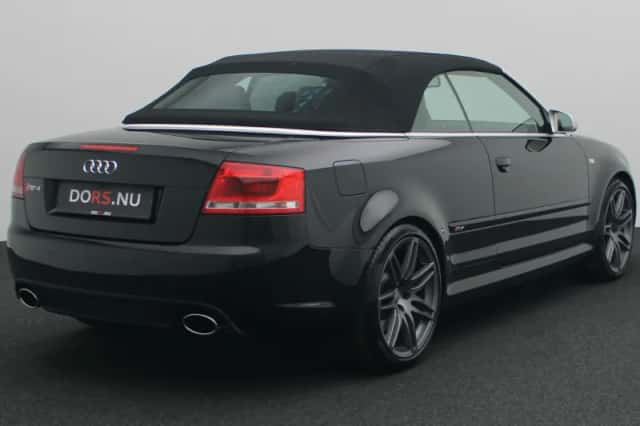 Audi RS4 (2007) thumbnail 4