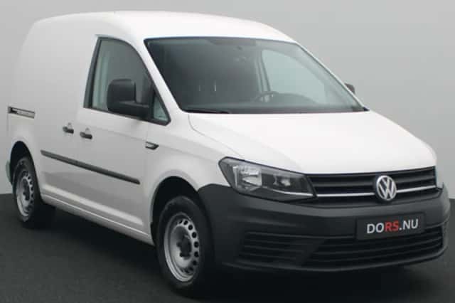 Volkswagen Caddy (2016) thumbnail 2
